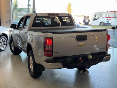 CHEVROLET S10 2.8 16V LT CABINE DUPLA 4X4 TURBO DIESEL AUTOMÁTICO, Foto 3
