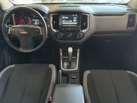 CHEVROLET S10 2.8 16V LT CABINE DUPLA 4X4 TURBO DIESEL AUTOMÁTICO, Foto 11