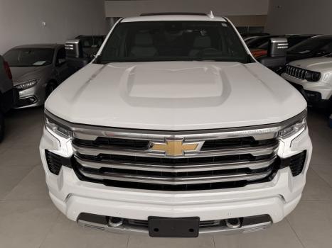 CHEVROLET Silverado 5.3 V8 1500 HIGH COUNTRY CABINE DUPLA 4X4 AUTOMTICO, Foto 3