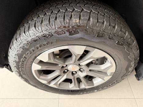 CHEVROLET Silverado 5.3 V8 1500 HIGH COUNTRY CABINE DUPLA 4X4 AUTOMÁTICO, Foto 10 CHEVROLET Silverado 5.3 V8 1500 HIGH COUNTRY CABINE DUPLA 4X4 AUTOMÁTICO, Foto 10