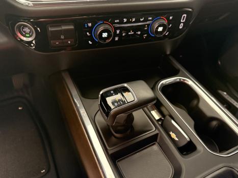 CHEVROLET Silverado 5.3 V8 1500 HIGH COUNTRY CABINE DUPLA 4X4 AUTOMÁTICO, Foto 13 CHEVROLET Silverado 5.3 V8 1500 HIGH COUNTRY CABINE DUPLA 4X4 AUTOMÁTICO, Foto 13