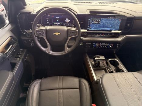 CHEVROLET Silverado 5.3 V8 1500 HIGH COUNTRY CABINE DUPLA 4X4 AUTOMÁTICO, Foto 3 CHEVROLET Silverado 5.3 V8 1500 HIGH COUNTRY CABINE DUPLA 4X4 AUTOMÁTICO, Foto 3