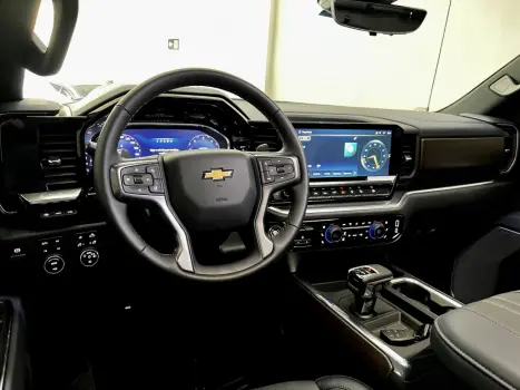CHEVROLET Silverado 5.3 V8 1500 HIGH COUNTRY CABINE DUPLA 4X4 AUTOM�TICO, Foto 9