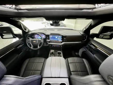 CHEVROLET Silverado 5.3 V8 1500 HIGH COUNTRY CABINE DUPLA 4X4 AUTOM�TICO, Foto 10