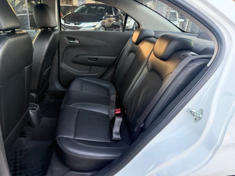 CHEVROLET Sonic Sedan 1.6 16V 4P LTZ FLEX AUTOM�TICO, Foto 4