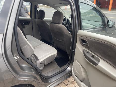 CHEVROLET Spin 1.8 4P FLEX LTZ 7 LUGARES AUTOMÁTICO, Foto 2 CHEVROLET Spin 1.8 4P FLEX LTZ 7 LUGARES AUTOMÁTICO, Foto 2