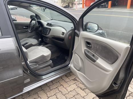 CHEVROLET Spin 1.8 4P FLEX LTZ 7 LUGARES AUTOMÁTICO, Foto 3 CHEVROLET Spin 1.8 4P FLEX LTZ 7 LUGARES AUTOMÁTICO, Foto 3