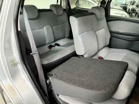 CHEVROLET Spin 1.8 4P FLEX LTZ 7 LUGARES AUTOM�TICO, Foto 9