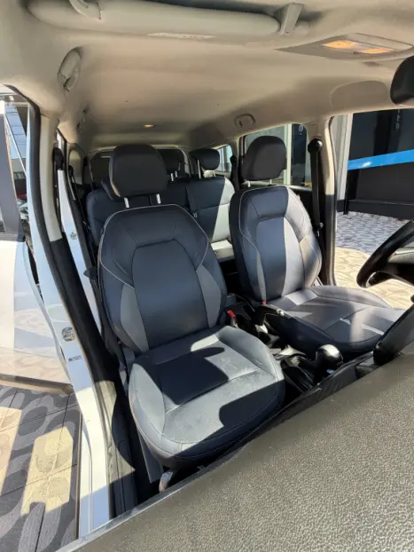 CHEVROLET Spin 1.8 4P FLEX LTZ 7 LUGARES AUTOM�TICO, Foto 14