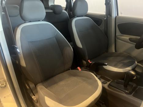 CHEVROLET Spin 1.8 4P FLEX LT AUTOM�TICO, Foto 9