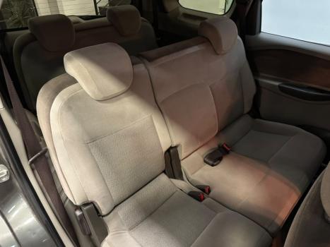 CHEVROLET Spin 1.8 4P FLEX LTZ 7 LUGARES AUTOM�TICO, Foto 13