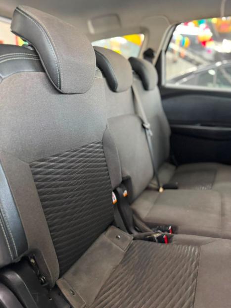 CHEVROLET Spin 1.8 4P FLEX ACTIV7 7 LUGARES AUTOM�TICO, Foto 9