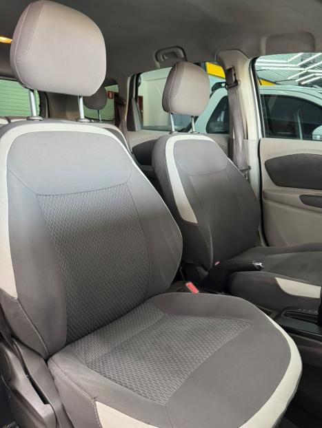 CHEVROLET Spin 1.8 4P FLEX ACTIV, Foto 9