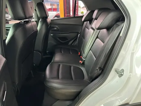 CHEVROLET Tracker 1.4 16V 4P FLEX LTZ TURBO AUTOMÁTICO, Foto 7 CHEVROLET Tracker 1.4 16V 4P FLEX LTZ TURBO AUTOMÁTICO, Foto 7