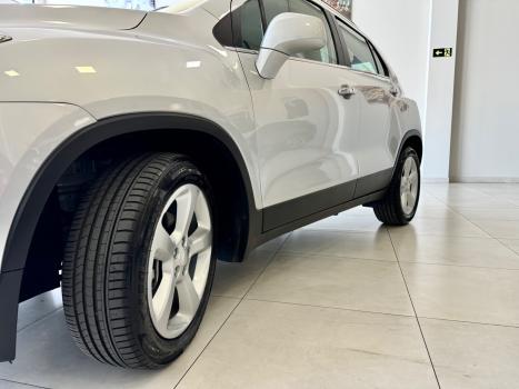 CHEVROLET Tracker 1.8 16V 4P FLEX LTZ AUTOM�TICO, Foto 11