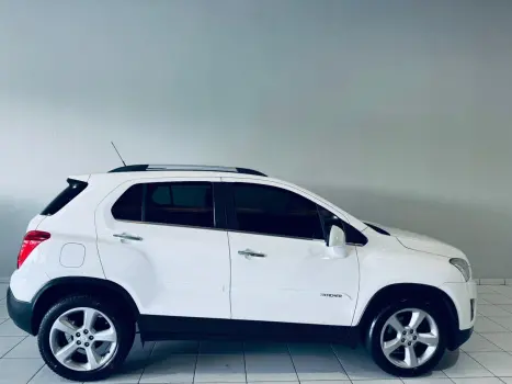 CHEVROLET Tracker 1.8 16V 4P FLEX LTZ AUTOM�TICO, Foto 4