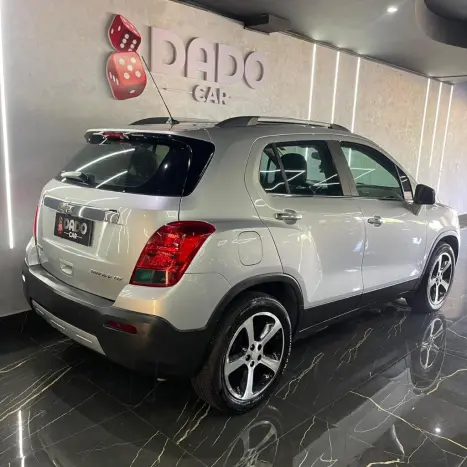 CHEVROLET Tracker 1.8 16V 4P FLEX LTZ AUTOM�TICO, Foto 4
