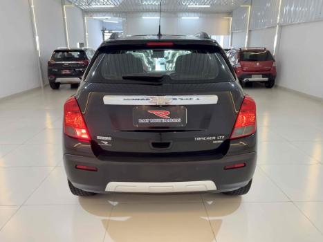 CHEVROLET Tracker 1.8 16V 4P FLEX LTZ AUTOM�TICO, Foto 9