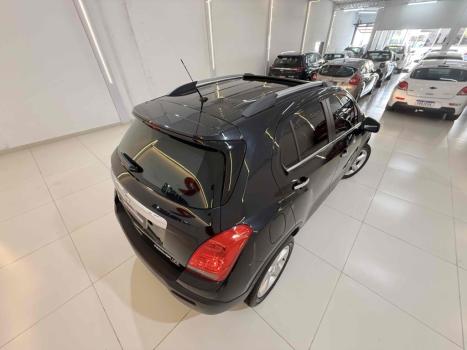 CHEVROLET Tracker 1.8 16V 4P FLEX LTZ AUTOM�TICO, Foto 10