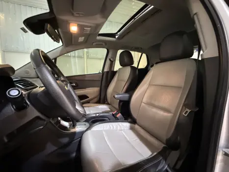 CHEVROLET Tracker 1.8 16V 4P FLEX LTZ AUTOM�TICO, Foto 16