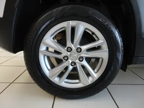 CHEVROLET Tracker 1.0 12V 4P FLEX TURBO AUTOM�TICO, Foto 7