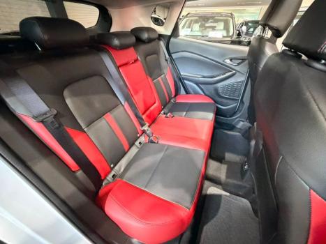 CHEVROLET Tracker 1.2 12V 4P FLEX TURBO RS AUTOM�TICO, Foto 13