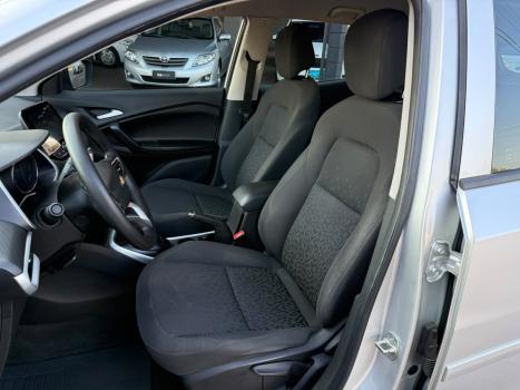 CHEVROLET Tracker 1.0 12V 4P FLEX TURBO, Foto 2