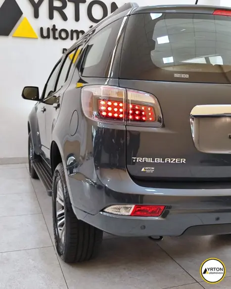 CHEVROLET Trailblazer 2.8 16V 4P HIGH COUNTRY 7L 4X4 TURBO DIESEL AUTOM�TICO, Foto 8