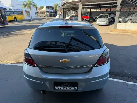 CHEVROLET Vectra Hatch 2.0 4P FLEX GT, Foto 7 CHEVROLET Vectra Hatch 2.0 4P FLEX GT, Foto 7