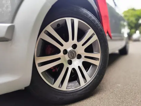 CHEVROLET Vectra Hatch 2.0 4P FLEX GT, Foto 16