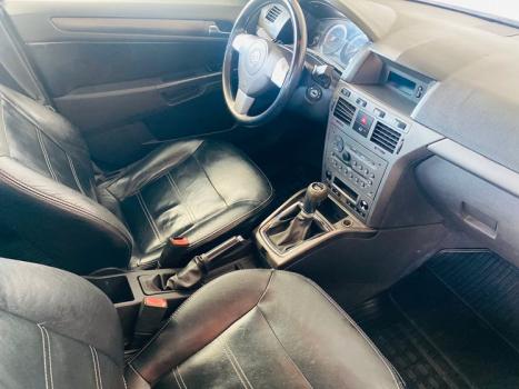 CHEVROLET Vectra Hatch 2.0 4P FLEX GT, Foto 13