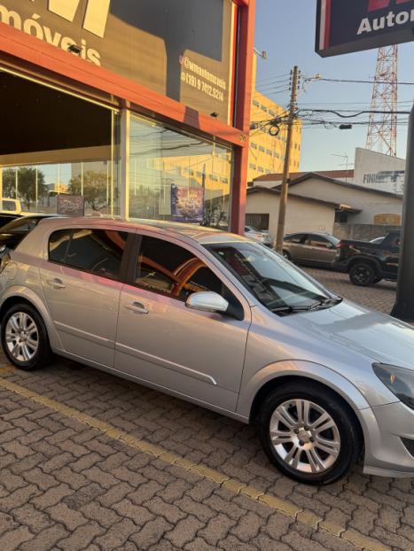 CHEVROLET Vectra Hatch 2.0 4P FLEX GT, Foto 10