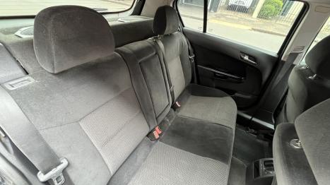 CHEVROLET Vectra Hatch 2.0 4P FLEX GT, Foto 4