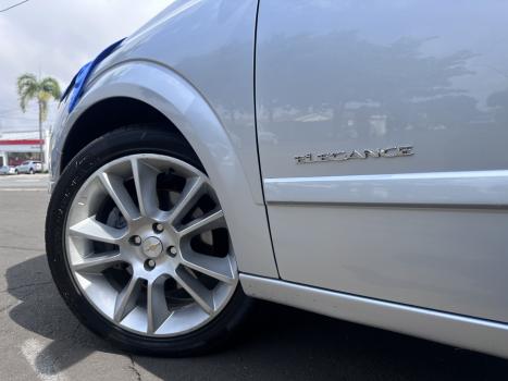 CHEVROLET Vectra Hatch 2.0 4P FLEX, Foto 9