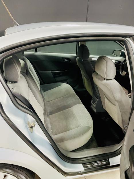 CHEVROLET Vectra Sedan 2.0 4P FLEX ELEGANCE AUTOM�TICO, Foto 16