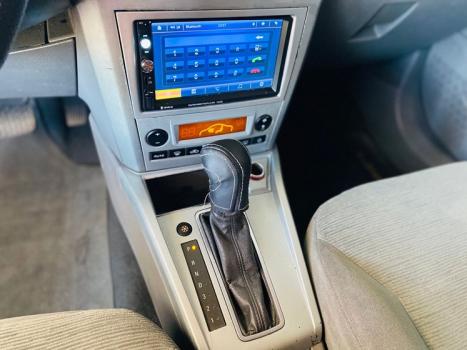 CHEVROLET Vectra Sedan 2.0 4P FLEX ELEGANCE AUTOM�TICO, Foto 18