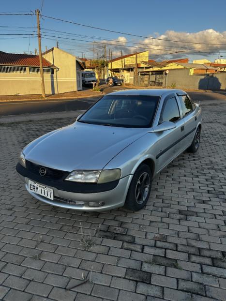 CHEVROLET Vectra Sedan 2.0 4P GLS, Foto 2