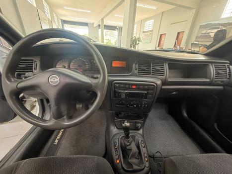 CHEVROLET Vectra Sedan 2.2 4P GLS, Foto 5