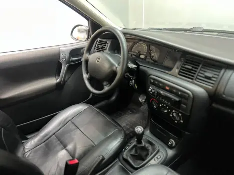 CHEVROLET Vectra Sedan 2.2 4P GL, Foto 11