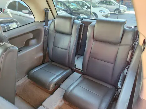 CHEVROLET Zafira 2.0 4P FLEX EXPRESSION 7 LUGARES AUTOMTICO, Foto 17
