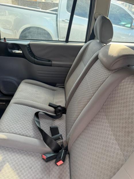 CHEVROLET Zafira 2.0 4P FLEX EXPRESSION 7 LUGARES AUTOM�TICO, Foto 5