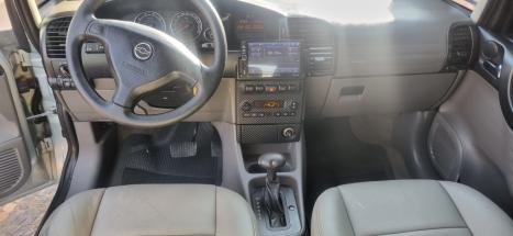 CHEVROLET Zafira 2.0 4P FLEX EXPRESSION 7 LUGARES AUTOM�TICO, Foto 11