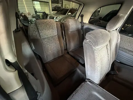 CHEVROLET Zafira 2.0 4P FLEX ELEGANCE AUTOM�TICO, Foto 10