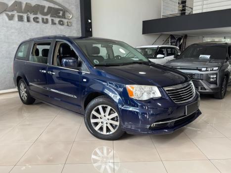 CHRYSLER Town & Country 3.8 V6 12V 4P TOURING AUTOM�TICO, Foto 2