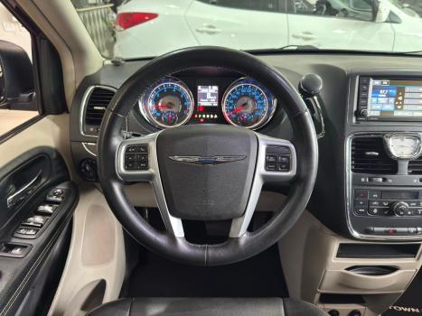 CHRYSLER Town & Country 3.8 V6 12V 4P TOURING AUTOM�TICO, Foto 8