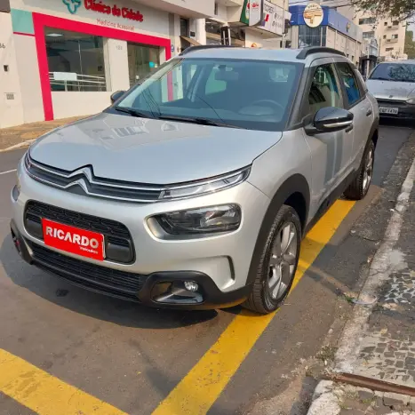 CITROEN C4 Cactus 1.6 16V 4P VTI 120 FLEX FEEL AUTOMÁTICO, Foto 2 CITROEN C4 Cactus 1.6 16V 4P VTI 120 FLEX FEEL AUTOMÁTICO, Foto 2