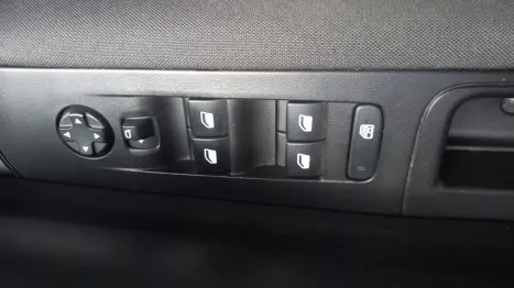 CITROEN C4 Cactus 1.6 16V 4P VTI 120 FLEX FEEL AUTOM�TICO, Foto 10