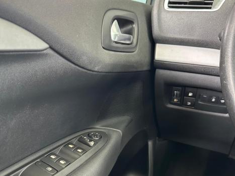 CITROEN C4 Sedan 1.6 4P FLEX LOUNGE THP TURBO FEEL BVA AUTOM�TICO, Foto 16