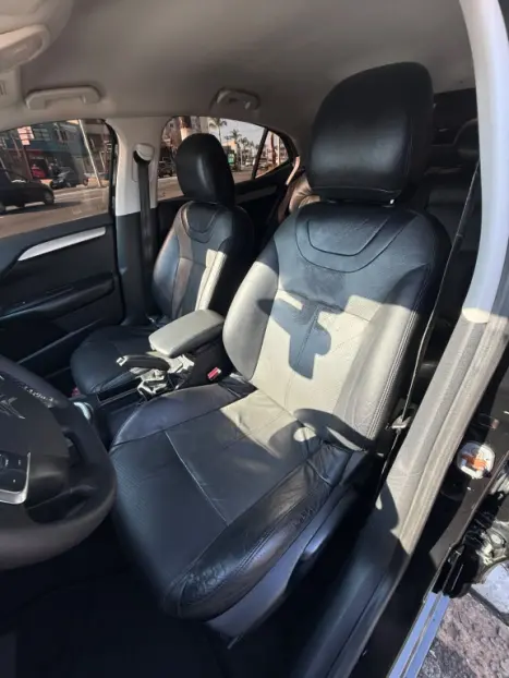 CITROEN C4 Sedan 1.6 16V 4P LOUNGE TENDANCE THP TURBO, Foto 19