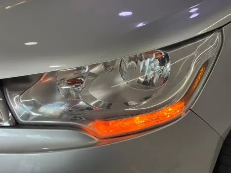 CITROEN C4 Sedan 2.0 16V 4P FLEX LOUNGE TENDANCE AUTOM�TICO, Foto 6